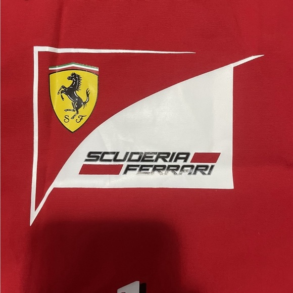 Official Puma Scuderia Ferrari Formula 1 shirt size M - Picture 6 of 6